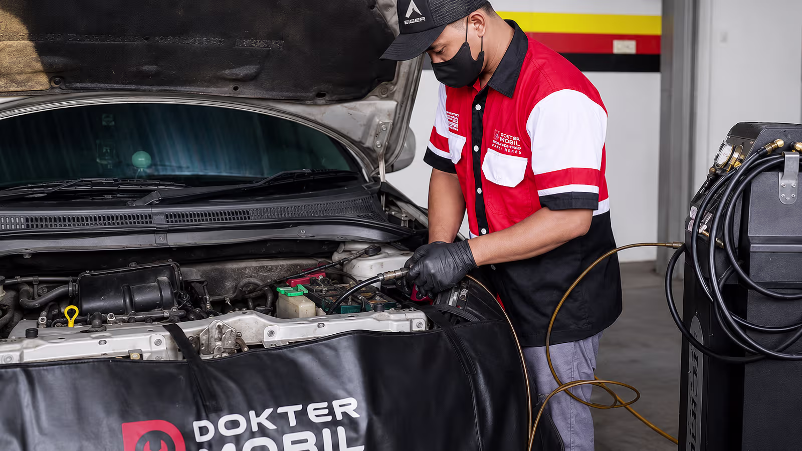 Proses Tune Up Mobil di Dokter Mobil
