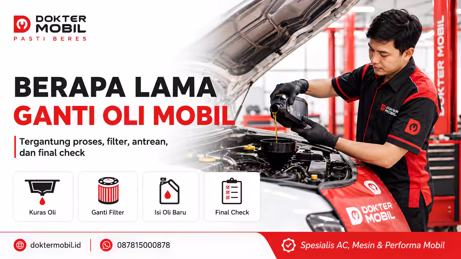 Teknisi memeriksa proses ganti oli untuk menjelaskan berapa lama ganti oli mobil.